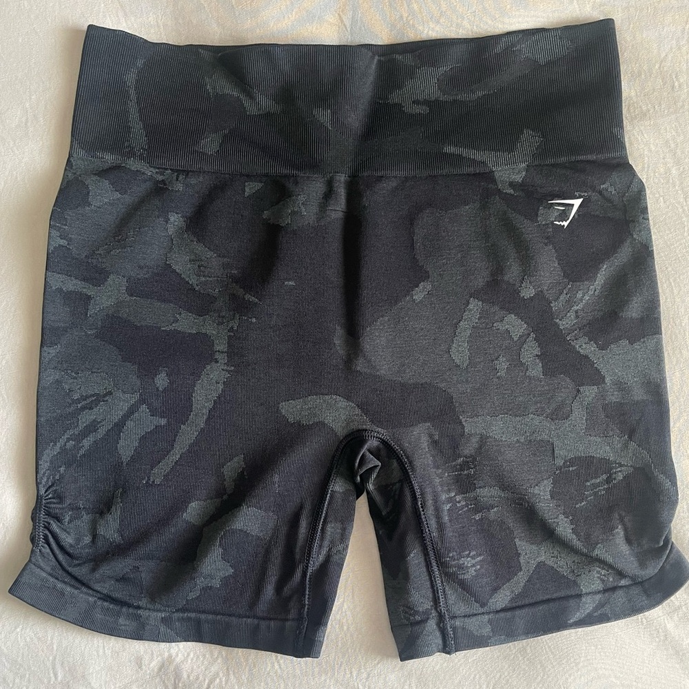 Adapt Camo Seamless Shorts (Savanna Collection) - Size: XL